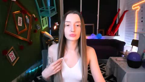 Alice online show from October 6, 2025, 12:46 pm