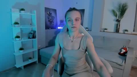 Alice online show from November 26, 2025, 3:18 am