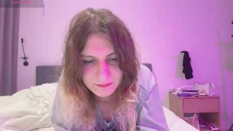 AlicePinkhead online show from December 2, 2025, 5:24 am