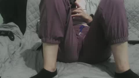 Snapshot of alicerabbithole03 chatting on December 16, 2024, 1:11 pm Alice online show from December 16, 2024, 1:11 pm