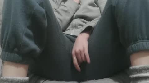 Snapshot of alicerabbithole03 chatting on December 28, 2024, 8:25 pm Alice online show from December 28, 2024, 8:25 pm