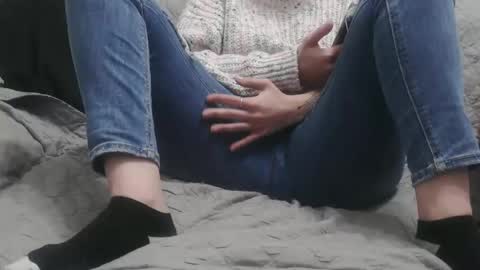 Snapshot of alicerabbithole03 chatting on February 3, 2025, 3:38 pm Alice online show from February 3, 2025, 3:38 pm