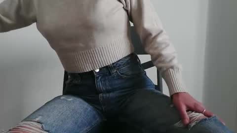 Snapshot of alicerabbithole03 chatting on January 12, 2026, 12:54 pm Alice online show from January 12, 2026, 12:54 pm