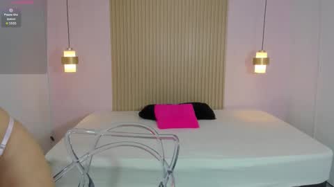 Snapshot of aliceross1 chatting on January 17, 2026, 8:34 pm AliceRoss online show from January 17, 2026, 8:34 pm