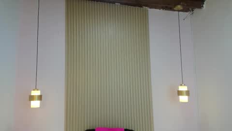 Snapshot of aliceross1 chatting on February 8, 2026, 8:01 pm AliceRoss online show from February 8, 2026, 8:01 pm