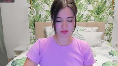 Snapshot of alicetuker chatting on September 24, 2025, 4:21 pm Alice online show from September 24, 2025, 4:21 pm