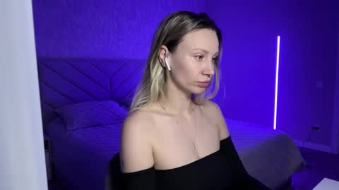 Alice online show from February 13, 2025, 11:37 pm