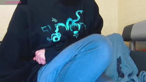 Snapshot of alicewoolfy chatting on January 6, 2026, 10:01 pm AliceWoolfy online show from January 6, 2026, 10:01 pm