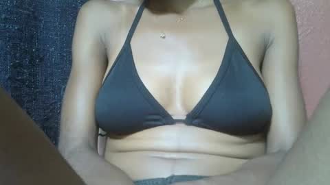 alicia253177 online show from February 3, 2025, 10:25 am