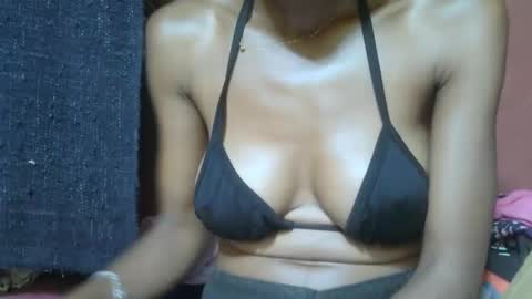 alicia253177 online show from February 8, 2025, 7:59 pm