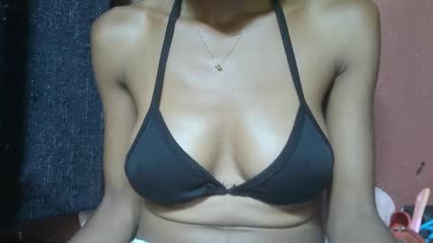 alicia253177 online show from February 11, 2025, 12:58 pm