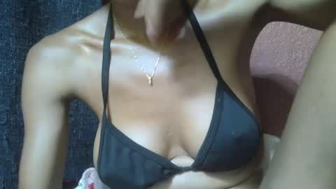 alicia253177 online show from February 12, 2025, 3:05 pm