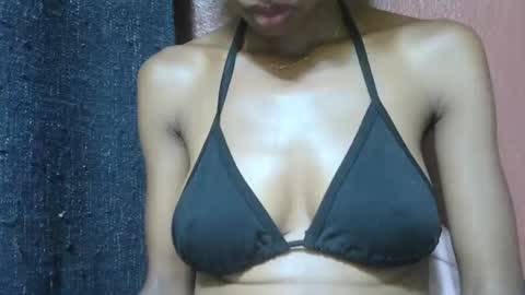 alicia253177 online show from February 14, 2025, 3:43 am