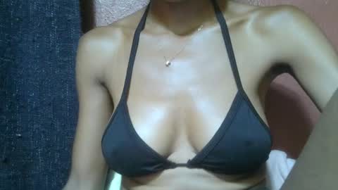 alicia253177 online show from February 17, 2025, 7:37 am