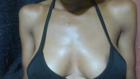 alicia253177 online show from February 24, 2025, 4:47 pm