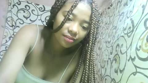 alicia9794 online show from November 13, 2025, 12:20 am