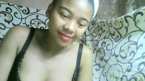 alicia9794 online show from November 23, 2025, 12:32 am