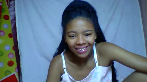alicia9794 online show from April 27, 2026, 8:40 pm