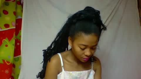 alicia9794 online show from May 12, 2026, 8:22 am