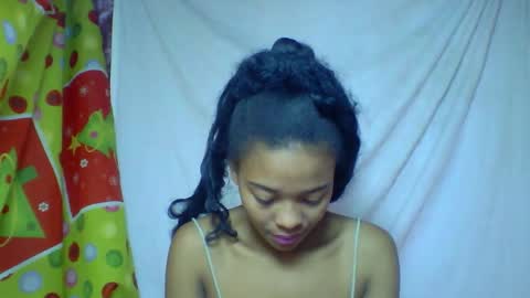 alicia9794 online show from May 16, 2026, 10:47 am