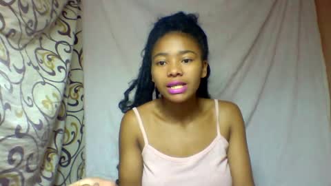 alicia9794 online show from June 14, 2026, 10:28 am