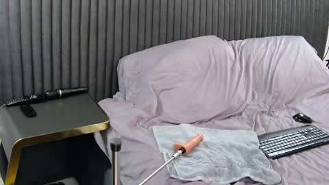 Snapshot of alicia_beggs chatting on March 12, 2025, 9:13 pm alicia beggs online show from March 12, 2025, 9:13 pm