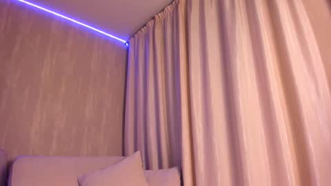 Snapshot of alicia_bigtasty chatting on September 16, 2025, 4:52 pm Alicia FANSLY online show from September 16, 2025, 4:52 pm