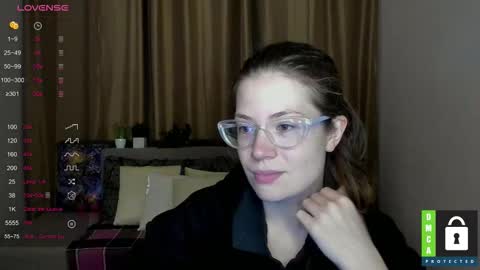 Alicia online show from October 2, 2025, 11:28 am