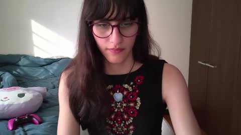 Alice online show from December 5, 2024, 9:17 pm