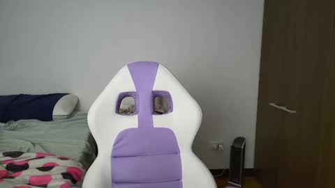 Alice online show from December 20, 2024, 10:43 pm