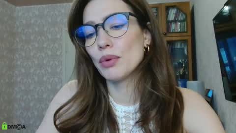 Snapshot of alicia_savory chatting on February 5, 2026, 4:28 am Alicia online show from February 5, 2026, 4:28 am