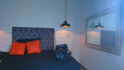 Ali online show from November 24, 2025, 11:54 am