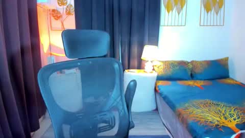 Snapshot of aliciacum chatting on October 1, 2025, 4:57 pm aliciacum online show from October 1, 2025, 4:57 pm