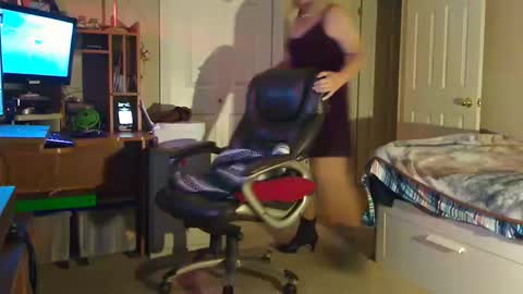 Alicia deHart  Help me reach 1000 Followers. Its FREE online show from October 12, 2025, 1:37 am