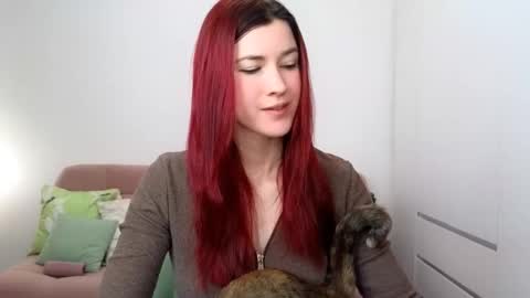 alicianoveli online show from November 11, 2025, 8:47 am