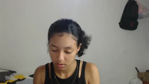 Snapshot of alicie_sexy_hot_20 chatting on February 4, 2025, 1:48 pm ana online show from February 4, 2025, 1:48 pm