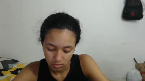 Snapshot of alicie_sexy_hot_20 chatting on February 5, 2025, 4:37 am ana online show from February 5, 2025, 4:37 am