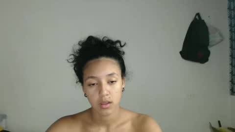 Snapshot of alicie_sexy_hot_20 chatting on February 13, 2025, 8:48 am ana online show from February 13, 2025, 8:48 am