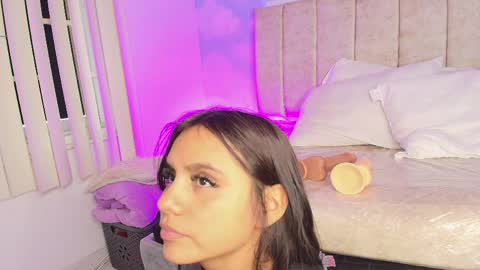 Aliclark online show from April 6, 2026, 7:04 pm