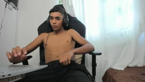 My name is Andrs and Im 18 years old. online show from June 23, 2026, 1:53 pm