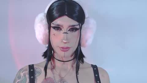     online show from May 15, 2026, 11:23 pm