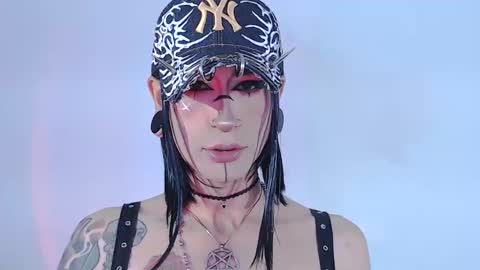     online show from May 21, 2026, 10:39 pm