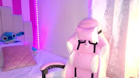 Snapshot of aliice_wonderland_ chatting on November 23, 2025, 5:07 am Aliice Brown online show from November 23, 2025, 5:07 am