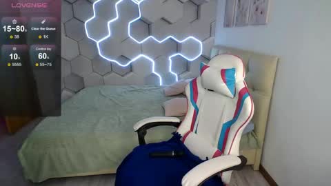 aliicemeow online show from May 27, 2026, 2:19 am