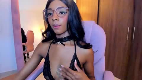 Snapshot of alika_houston chatting on March 5, 2026, 6:59 pm IG Alik nasso online show from March 5, 2026, 6:59 pm
