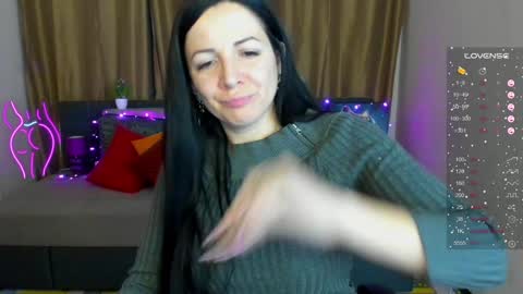 Snapshot of alika_lorens_talk chatting on December 24, 2024, 7:06 am Alika online show from December 24, 2024, 7:06 am