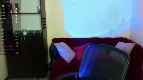 Snapshot of alika_lorens_talk chatting on January 2, 2025, 10:01 pm Alika online show from January 2, 2025, 10:01 pm