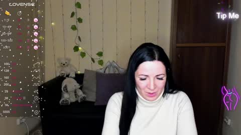 Snapshot of alika_lorens_talk chatting on January 20, 2025, 4:23 pm Alika online show from January 20, 2025, 4:23 pm