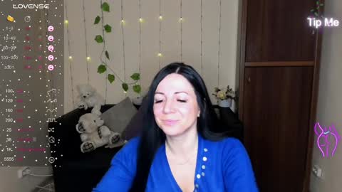 Snapshot of alika_lorens_talk chatting on January 22, 2025, 12:27 pm Alika online show from January 22, 2025, 12:27 pm