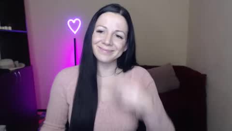 Snapshot of alika_lorens_talk chatting on January 30, 2025, 9:25 am Alika online show from January 30, 2025, 9:25 am